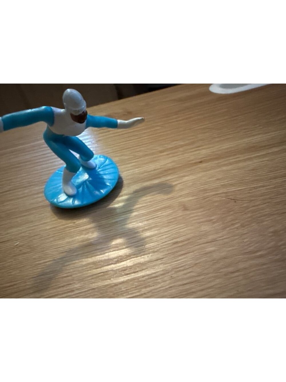 2004 McDonalds Disney Pixar The Incredibles Frozone #6 Happy Meal Toy Figure